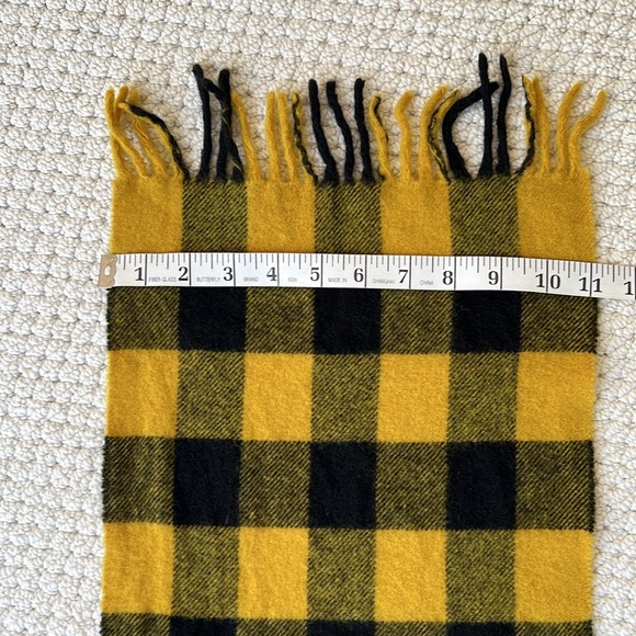 Vintage Henry Cotton’s wool plaid scarf- 11” X 50” - Picture 3 of 6